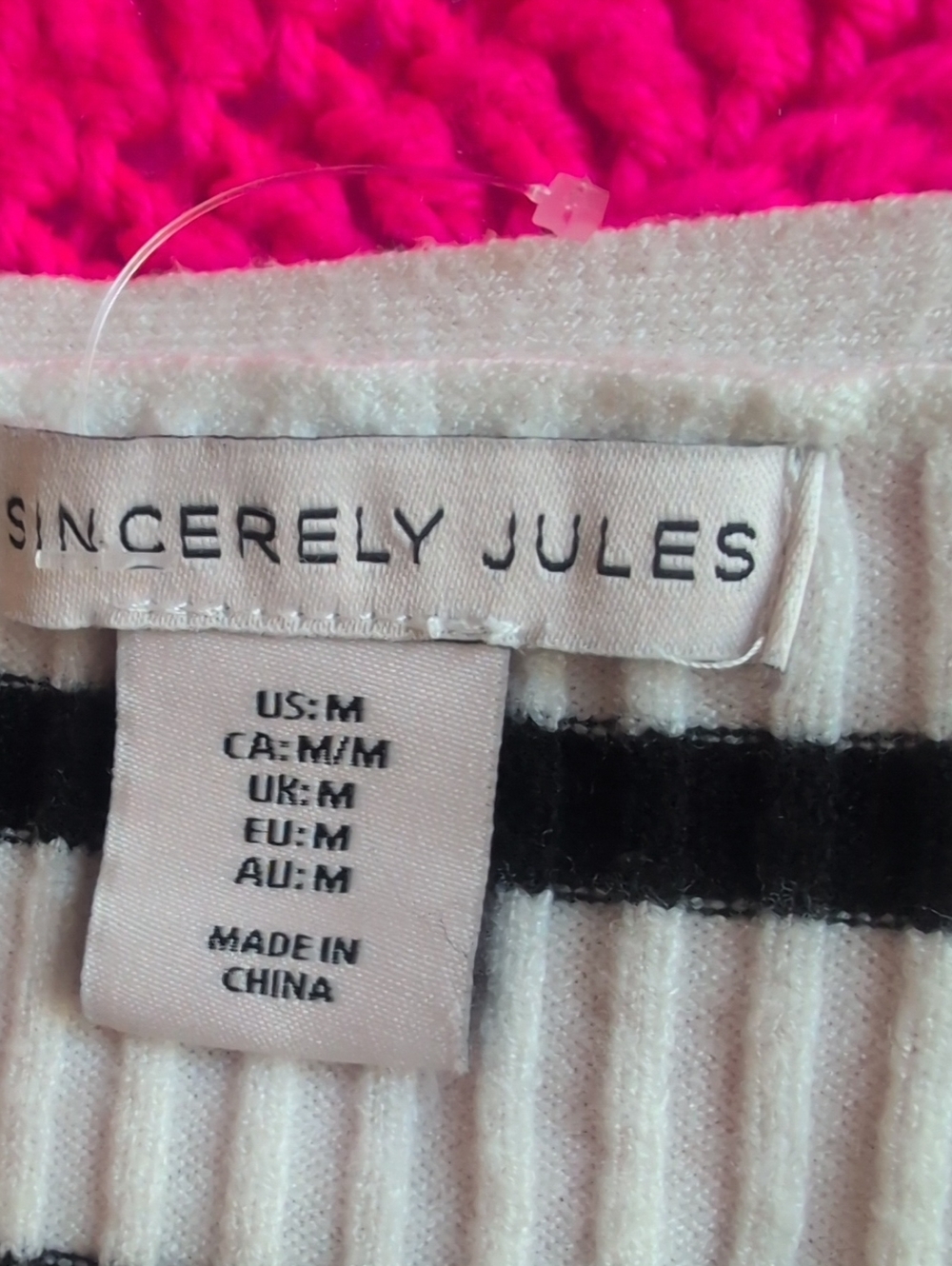 Cropped Sweater - Picture 2 of 5